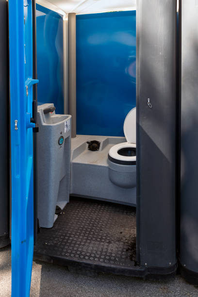 Porta potty rental for festivals in Santa Venetia, CA